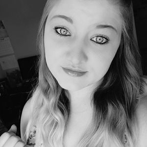 Meet your Posher, Christie